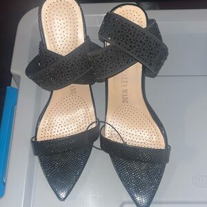 Azalea Wang black snakeskinn with black elastic leg wrap strap size 7 EUC